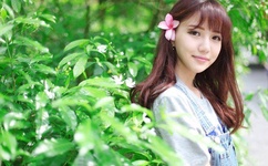 白色液体从下面流出来了